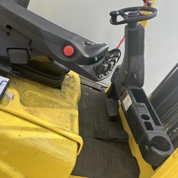 Frontstapler gebraucht: Hyster 4-Rad Elektrostapler J2.5XN Hyster J2.5XN * 4-Rad Elektrostapler