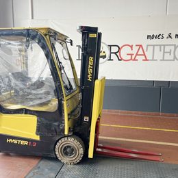 Frontstapler gebraucht: Hyster 3-Rad Elektrostapler A.1.3XNT Hyster A.1.3XNT * 3-Rad Elektrostapler