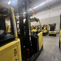 Hyster R1.6 * Schubmaststapler