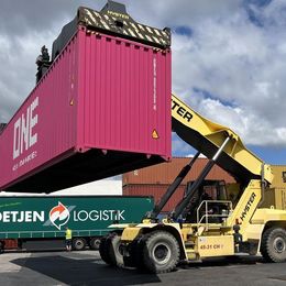 Hyster RS45-31CH * Reach-Stacker