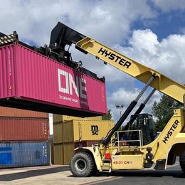 Hyster RS45-31CH * Reach-Stacker