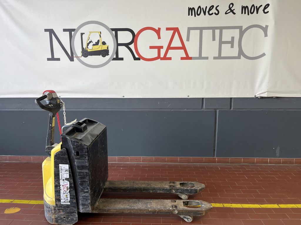 Gabelhubwagen gebraucht: Hyster Niederhubwagen P1.8 Hyster P1.8 * Niederhubwagen