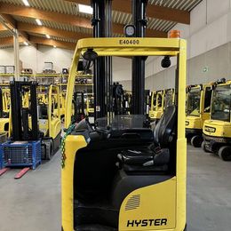 Schubmaststapler gebraucht: Hyster Schubmaststapler R1.6 Hyster R1.6 * Schubmaststapler