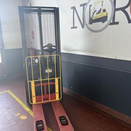 Gabelhochhubwagen gebraucht: Hyster Hochhubwagen S 1.0 E Hyster S 1.0 E * Hochhubwagen