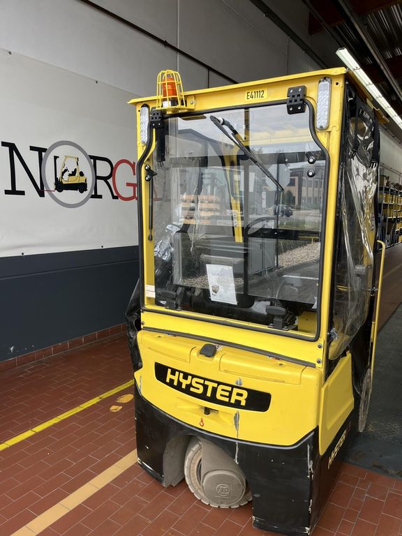 Frontstapler gebraucht: Hyster 3-Rad Elektrostapler A.1.3XNT Hyster A.1.3XNT * 3-Rad Elektrostapler