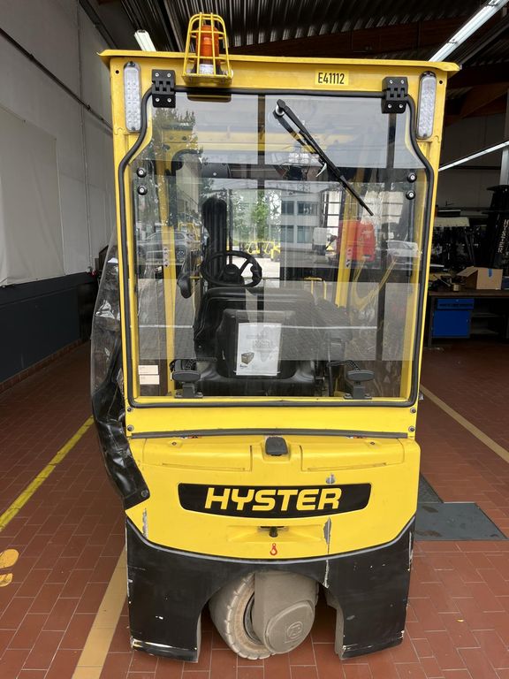 Frontstapler gebraucht: Hyster 3-Rad Elektrostapler A.1.3XNT Hyster A.1.3XNT * 3-Rad Elektrostapler